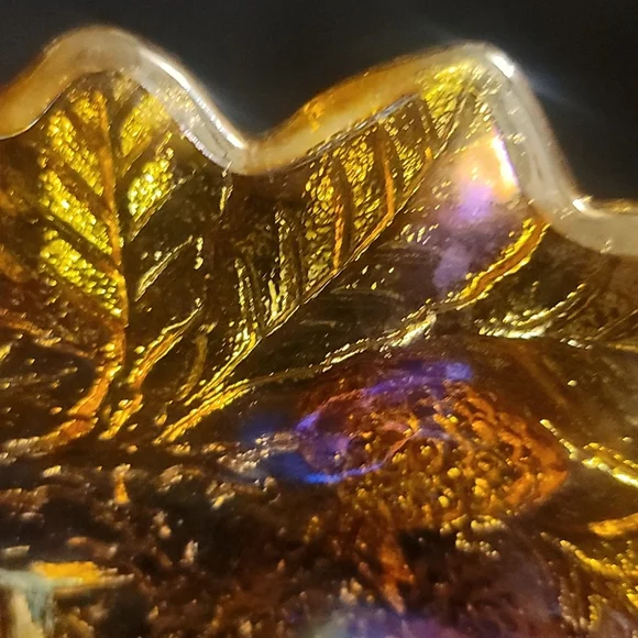 Carnival Glass - Picture 2 of 4